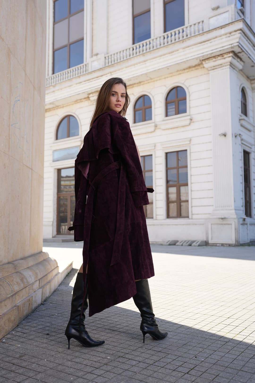 The Suede Coat Lining Guide: Viscose, Silk, Cotton, Quilted, Shearling
